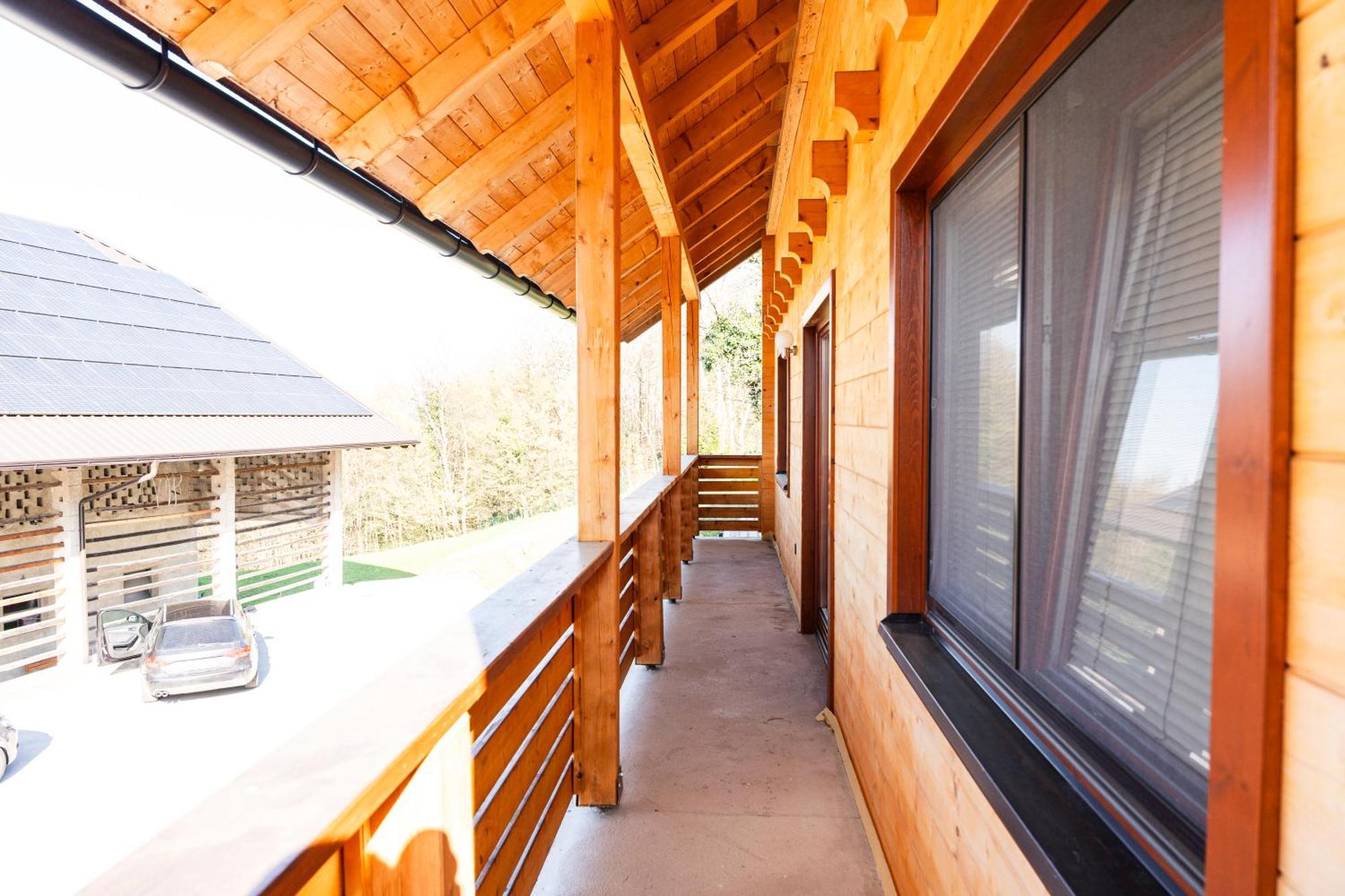 Adventure Farm Bed & Breakfast Store Exterior foto